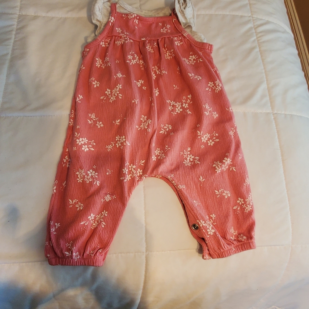 Carter's Linen Set - Picture 2 of 4